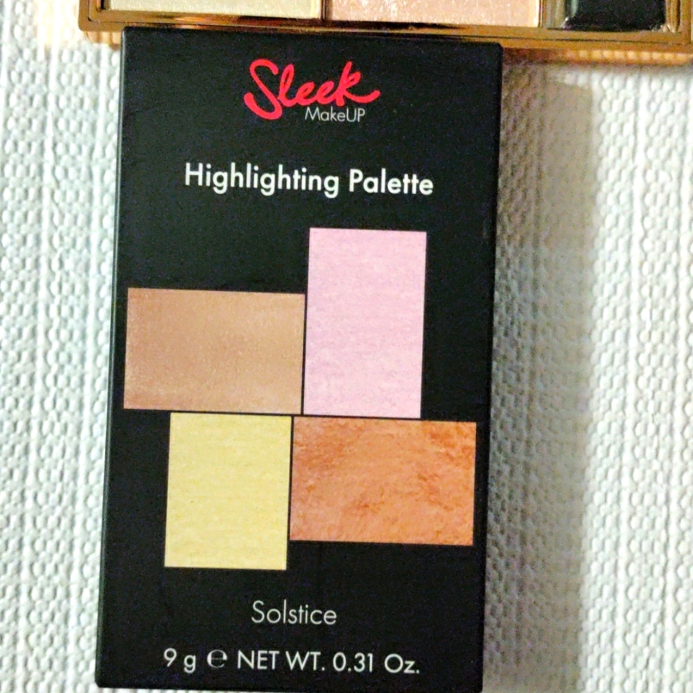 BNiB these are sealed. photo is for reference one cream and 3 powder highlights.